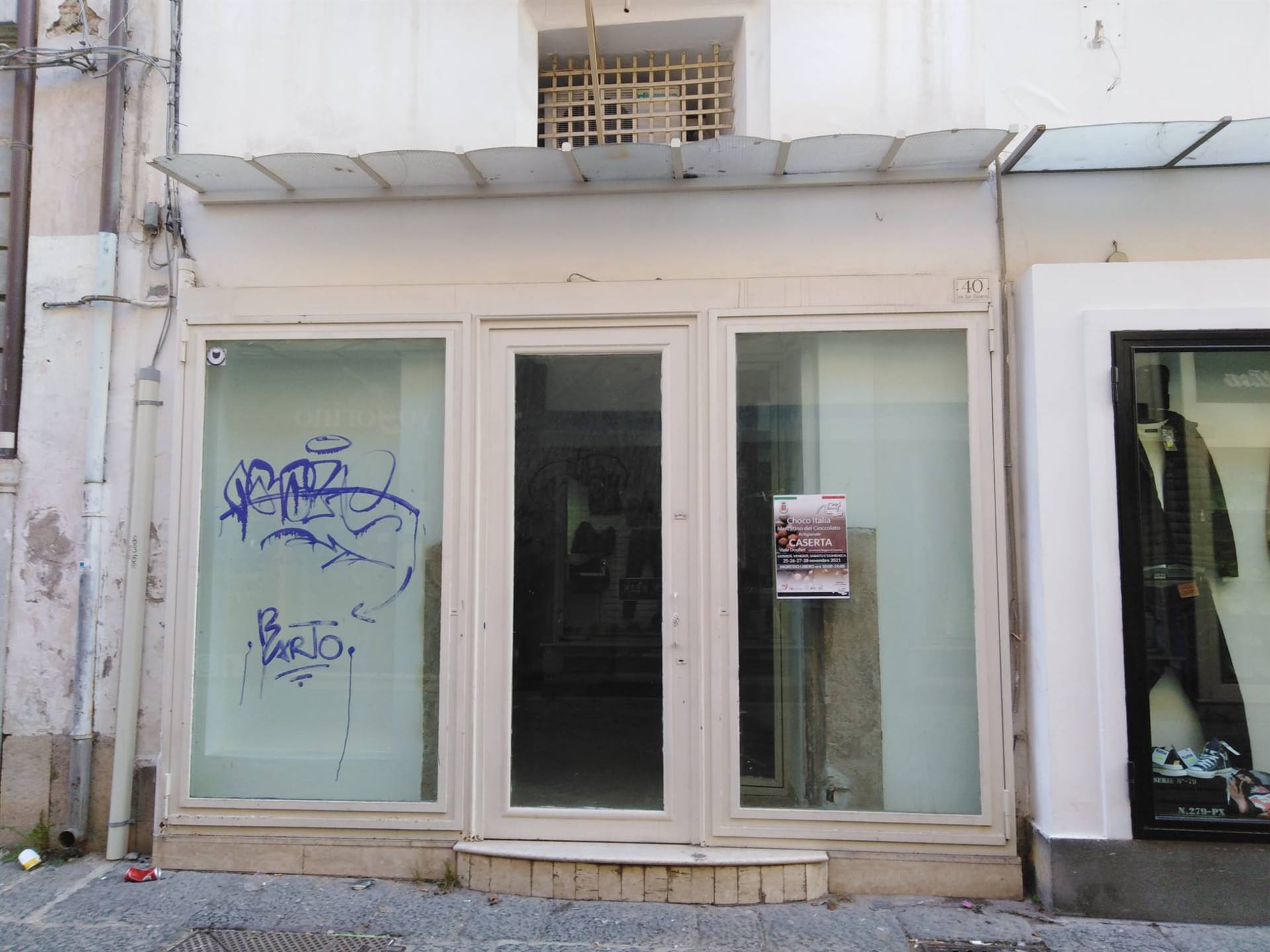 Negozio a Caserta, foto 4