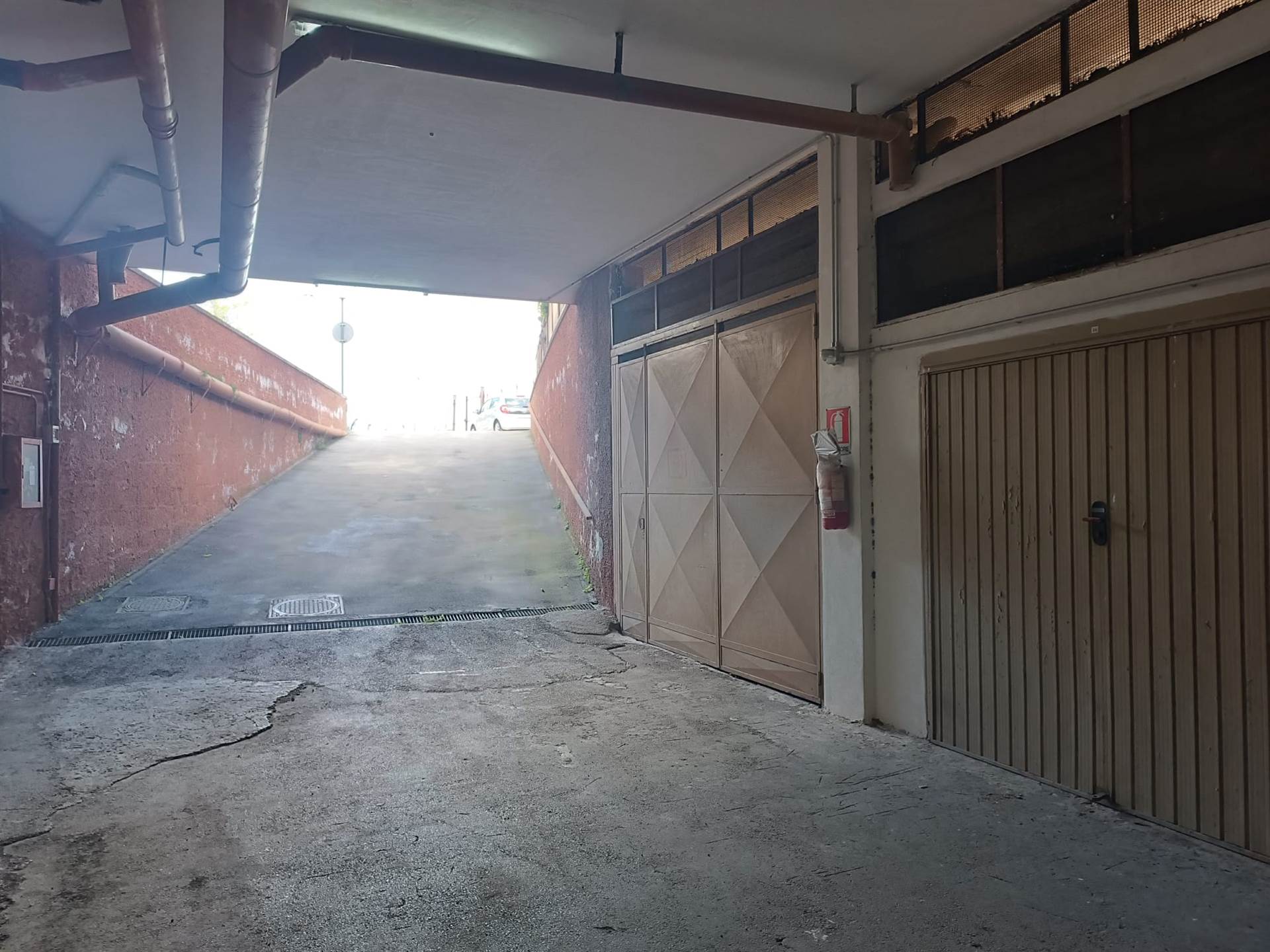 Box auto a Caserta, foto 2