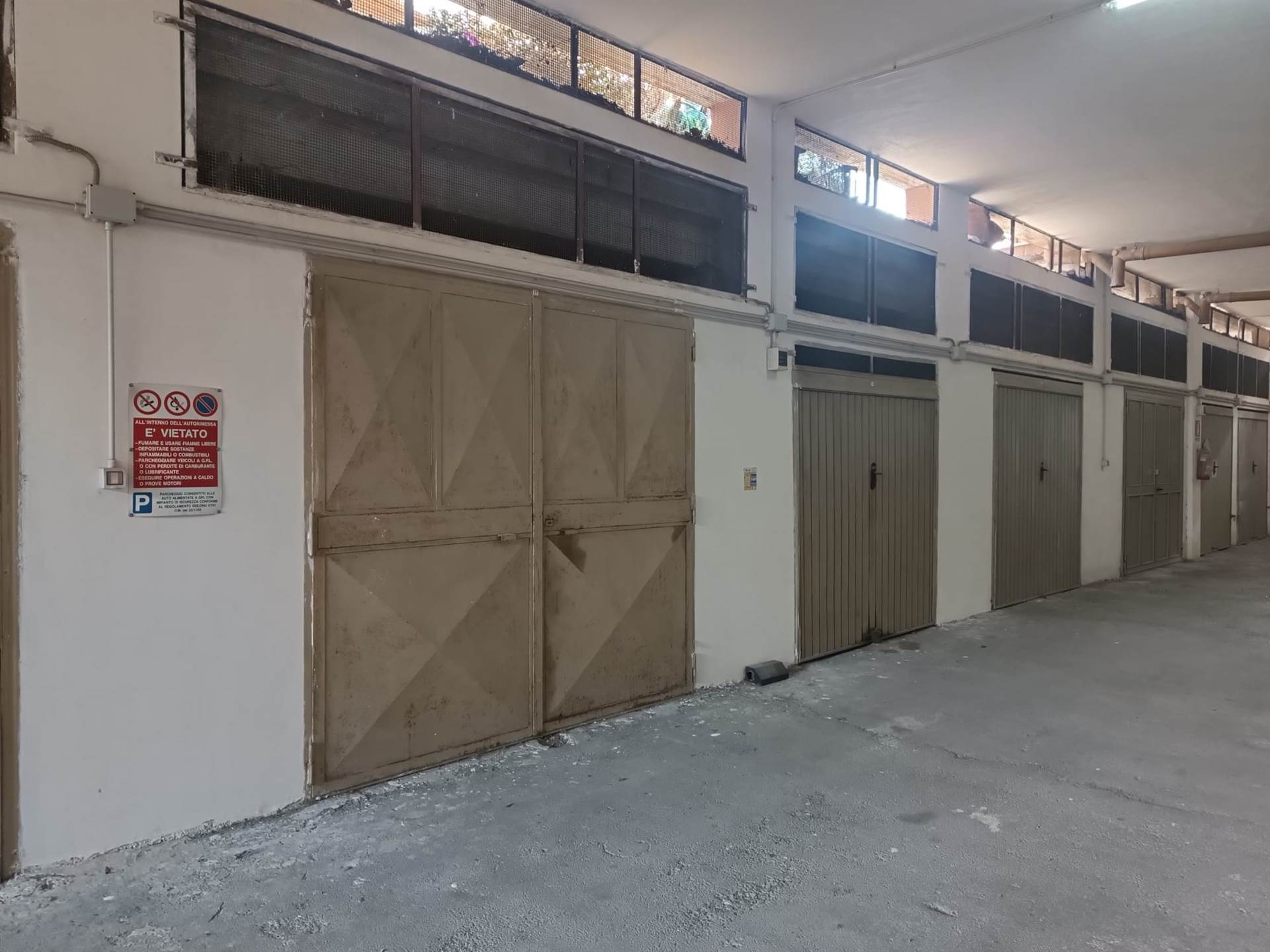 Box auto a Caserta, foto 4