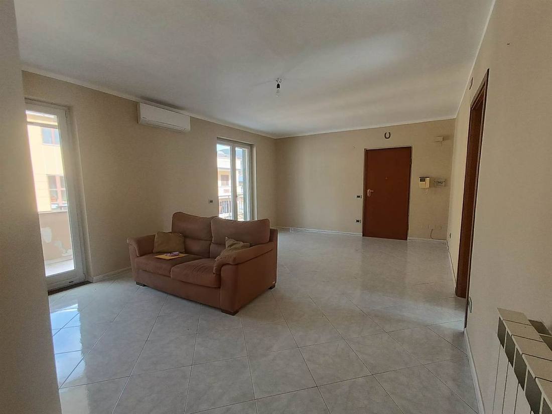 Appartamento in vendita a Caserta, Via Campania 