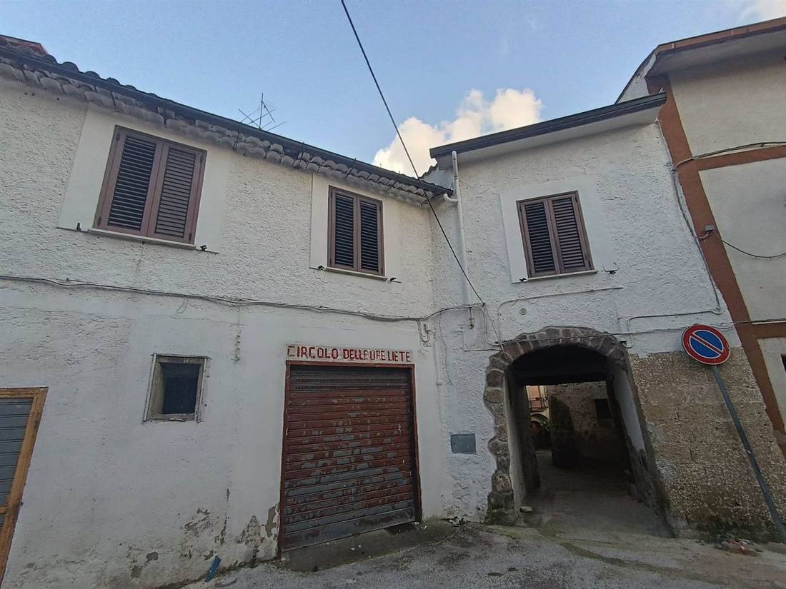 Palazzo a Marzano Appio, foto 3